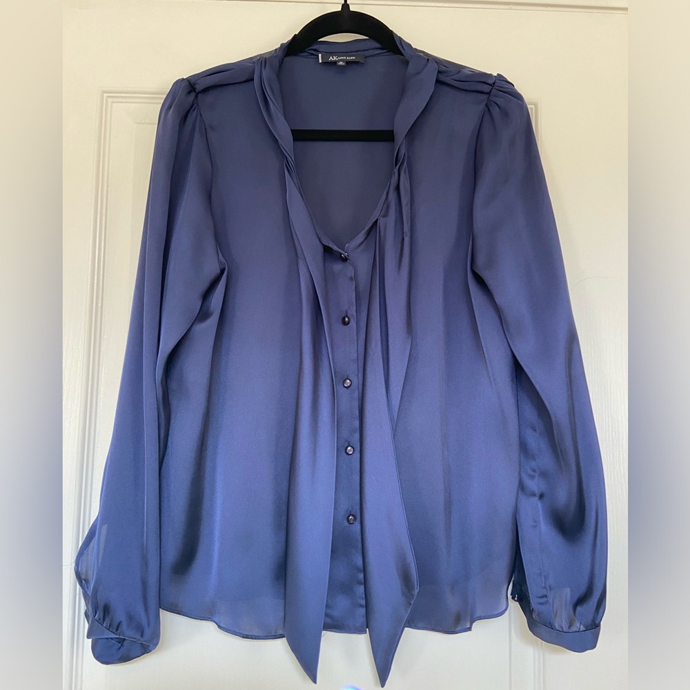 Ann Klein Blouse Navy Size Medium
